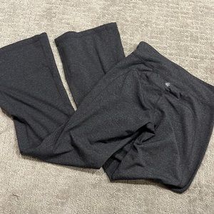 Athleta gray mid rise flare pants